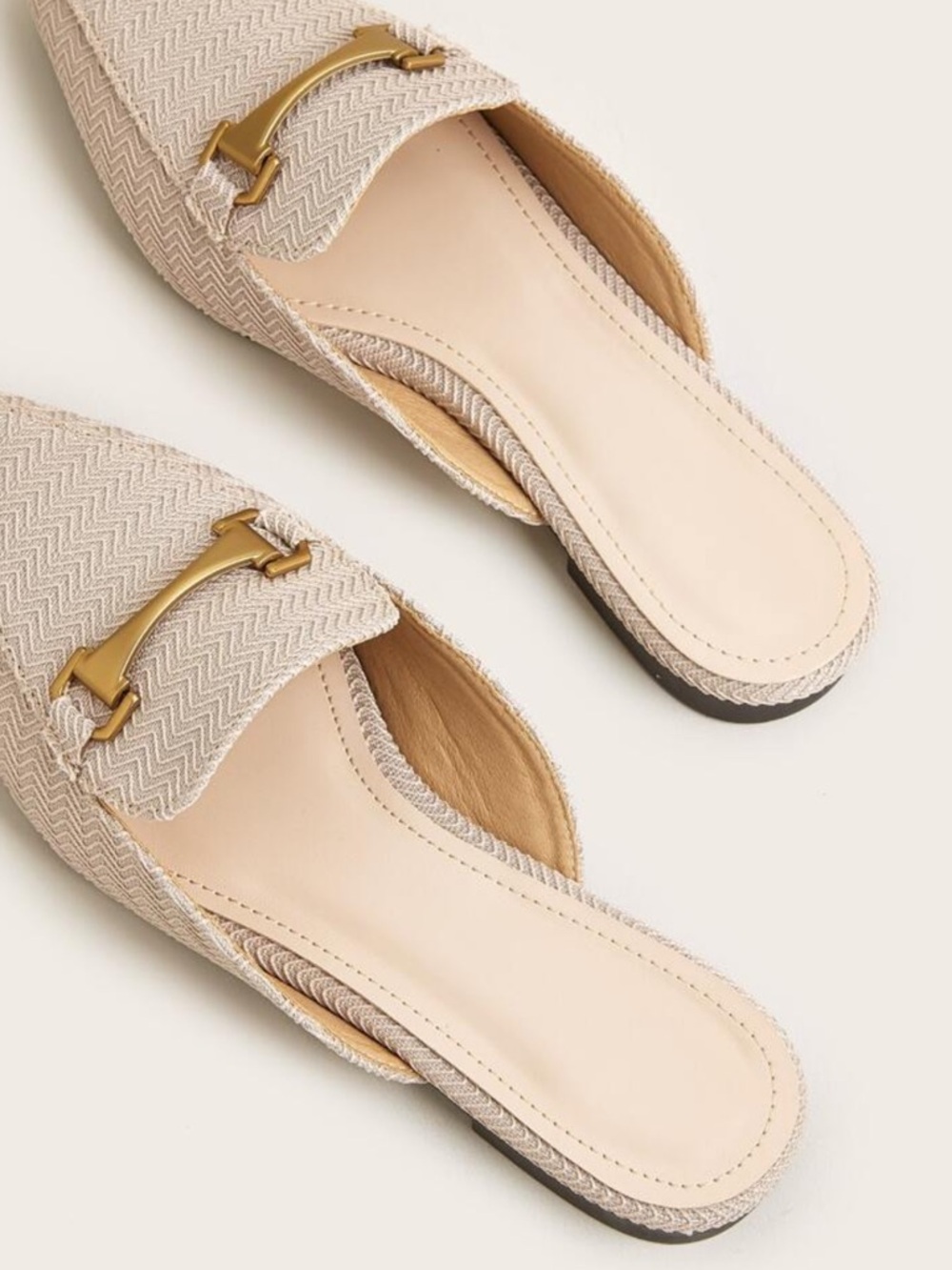 Beige Pointed Toe Mule Flats – Gold Detail Slip-On Loafer Shoes - 9.5 - Picture 2 of 5